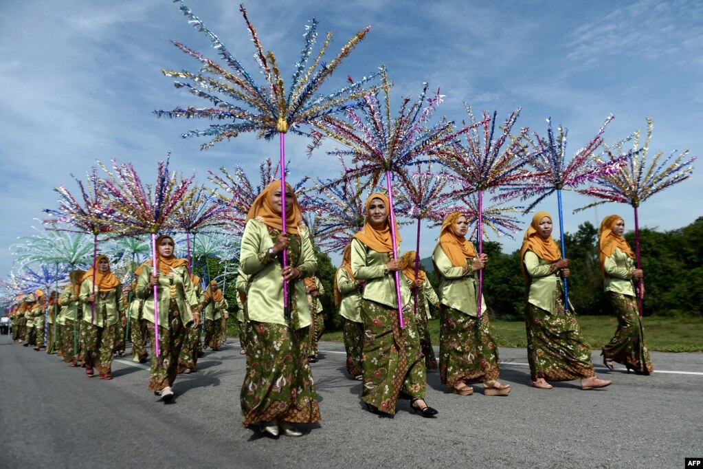 태국 잉고에서 이슬람과 불교 문화를 축하하는 행사가 열렸다.