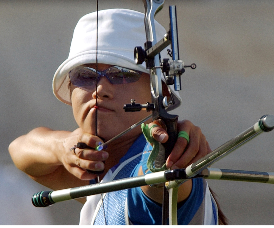 축구 이영표, 양궁 윤미진 '평창 올림픽' 성화봉송 참여 : 문화 : 경기도뉴스포털