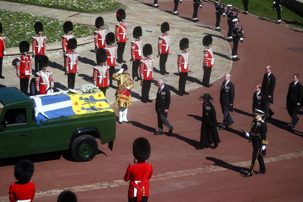 Princess Anne, Princess Royal, Prince Charles, Prince of Wales, Prince Andrew, Duke of York, Prince Edward, Earl of Wessex, Prince William, Duke of Cambridge, Peter Phillips, Prince Harry, Duke of Sussex, Earl of Snowdon David Armstrong-Jones and Vice-Admiral Sir Timothy Laurence follow Prince Philip, Duke of Edinburgh's coffin during the Ceremonial Procession during the funeral of Prince Philip, Duke of Edinburgh at Windsor Castle data-on April 17, 2021 in Windsor, England.