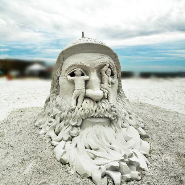 These Fantastic Sand Sculptures Are Every Child’s Dream These Fantastic Sand Sculptures Are Every Child’s Dream