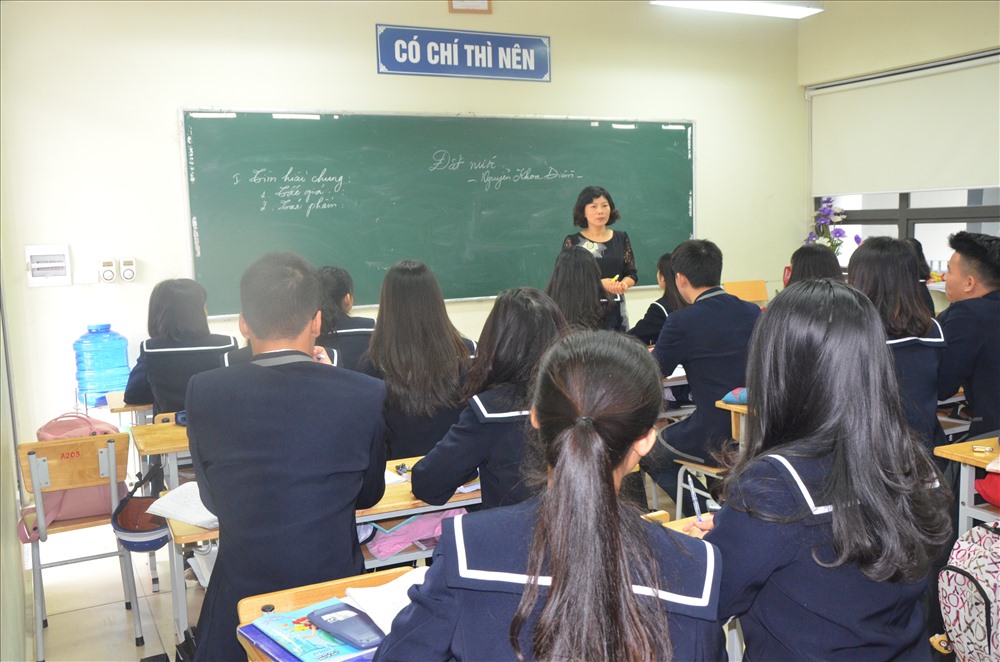 giao duc thoi thuc dan phap nu sinh vietnam에 대한 이미지 검색결과