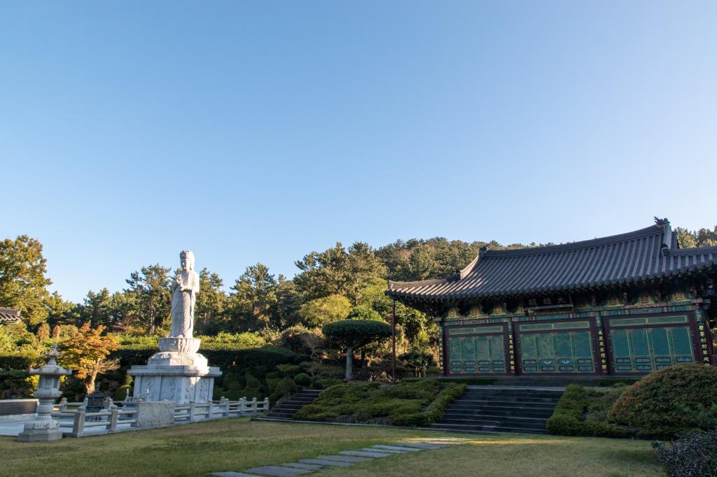 제주의 보물, 불탑사 오층석탑12