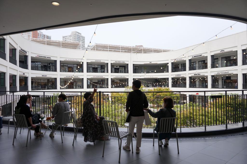 하이메 아욘의 놀이터, 복합문화공간 SPACE 14