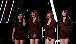 Kpop World Festival 60 (8156694381).jpg