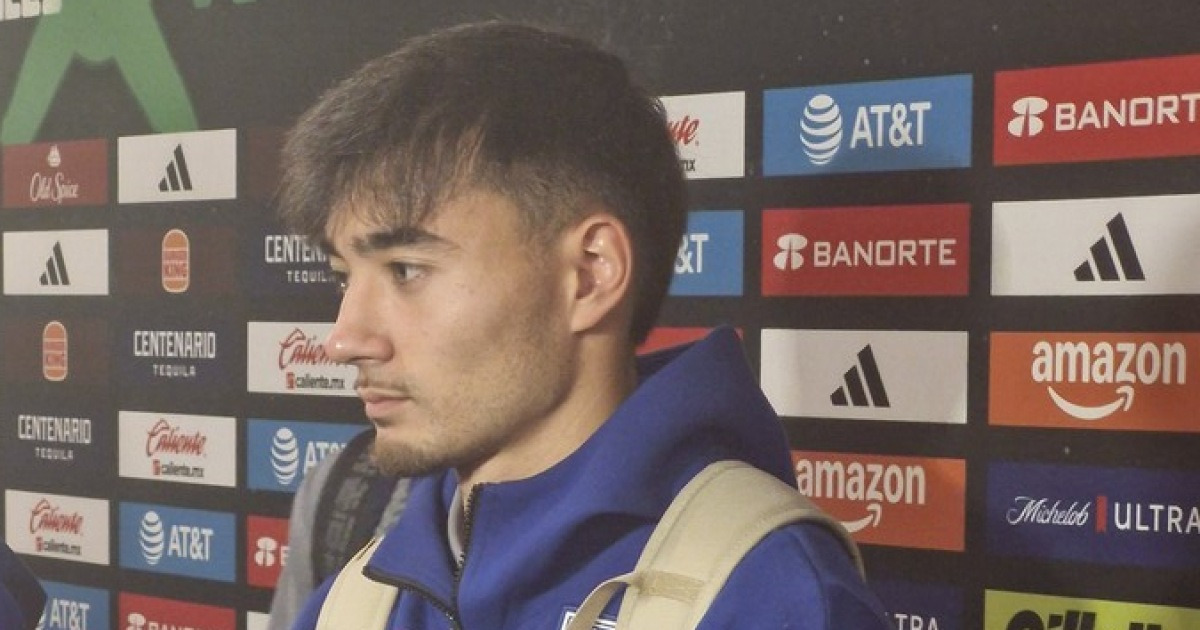 '韓 국가대표' 카스트로프 폭탄 발언에 축구 팬들 뒤집어졌다..."젊은 선수들은 엘리베이터 늦게 