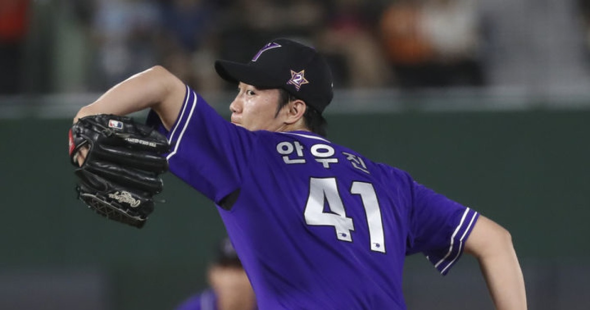 안우진, 시즌 내 복귀 무산되나…키움 2군 훈련장서 어깨 부상