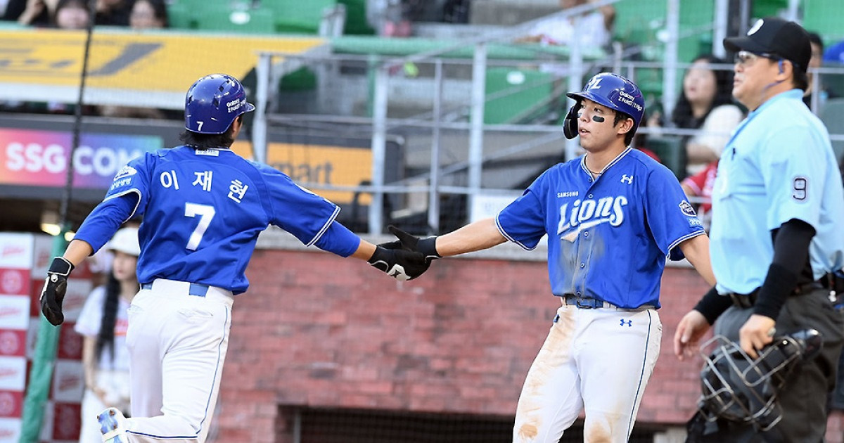 '주전 절반 사라진' 삼성, 2군도 '초비상'…박진만 감독 "등록 선수 거의 바닥, 더 올릴 선수 없다"