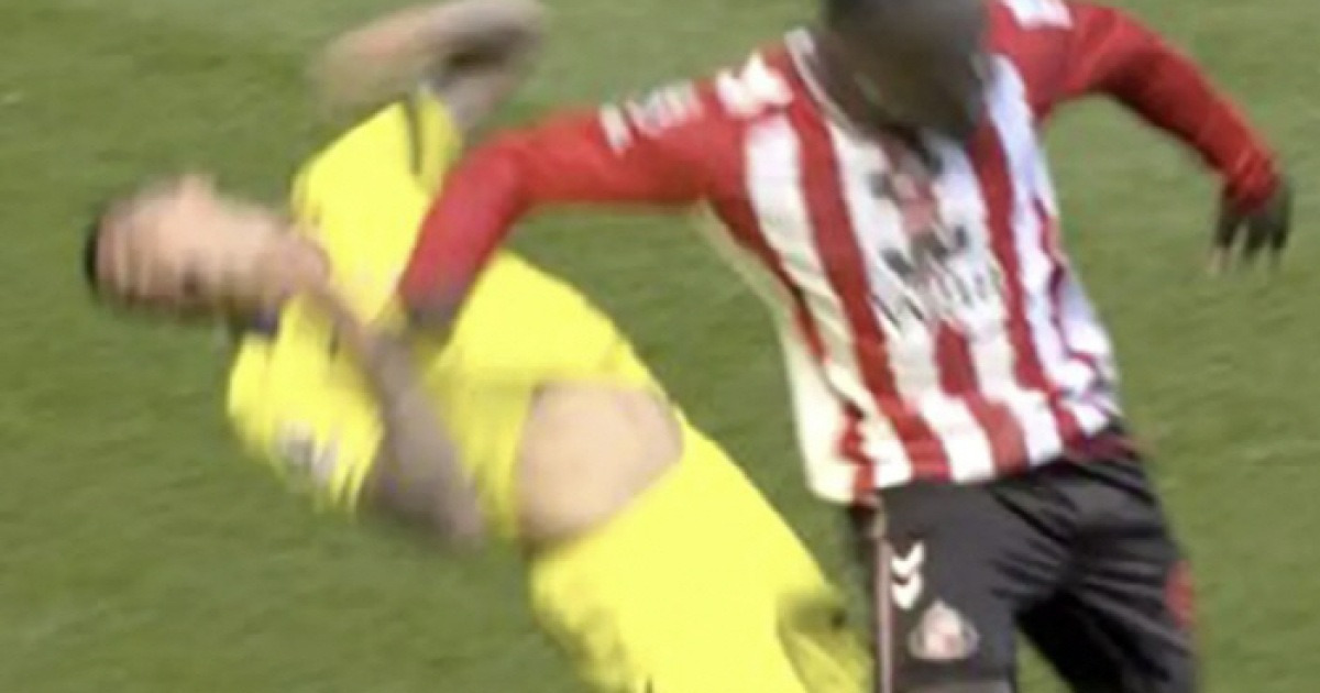 팔꿈치로 얼굴 때렸는데..."로메로가 했다면 종신형 선고" 토트넘 너무 억울해 미칠 지경, 사라진