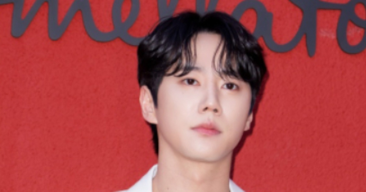 “오히려 호감”… 이준영 시상식 실수에 응원 물결