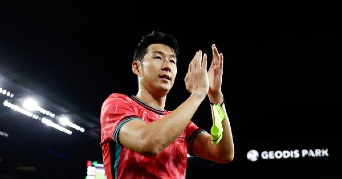 '흥행도 참패 예감' 파라과이전 잔여석 45000석 이상, '손흥민 A매치 최다 출장 기념식' 파리 날릴 