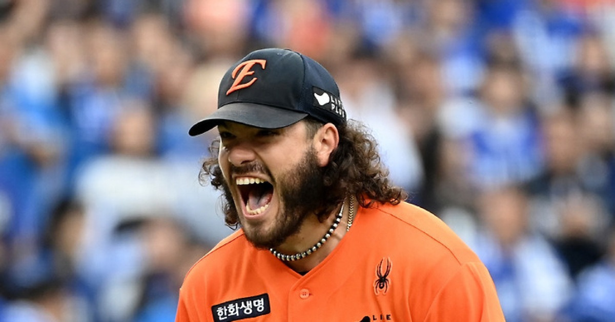 신나게 두들겨 맞았다, 6실점 굴욕? 폰세는 기어이 또 하나의 신기록을 작성했다 [PO1 현장]