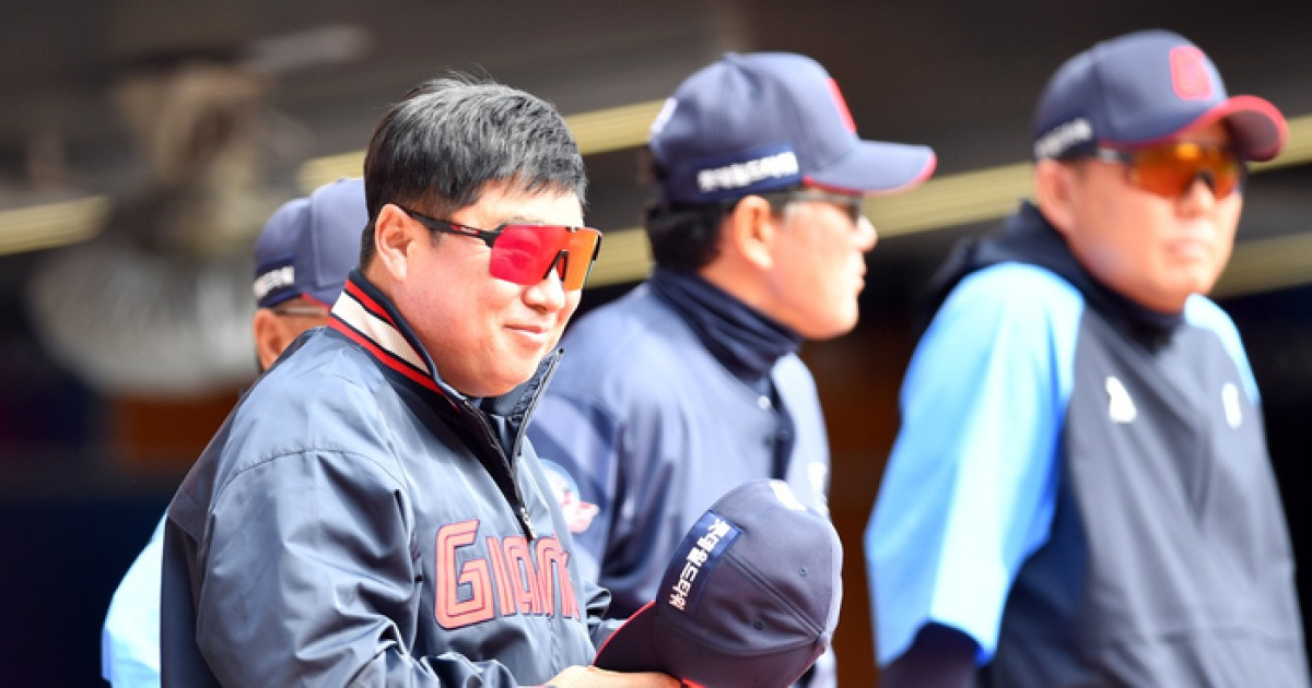 시범경기 1위+무패 행진! 롯데 5연승 이끈 ‘명장’ 김태형 “올시즌 더 좋은 경기 약속” [SS사직