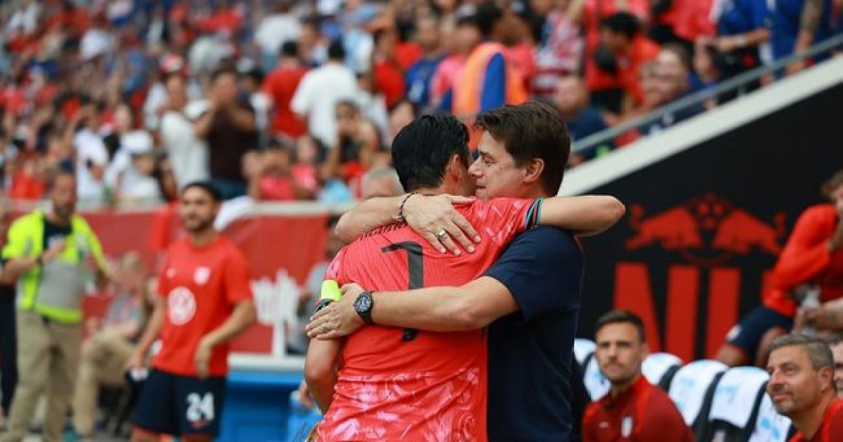 '1골 1도움' 미친 활약한 손흥민, 포체티노 감독과 '사제지간' 대결 완승... "정중히 인사드릴 것"