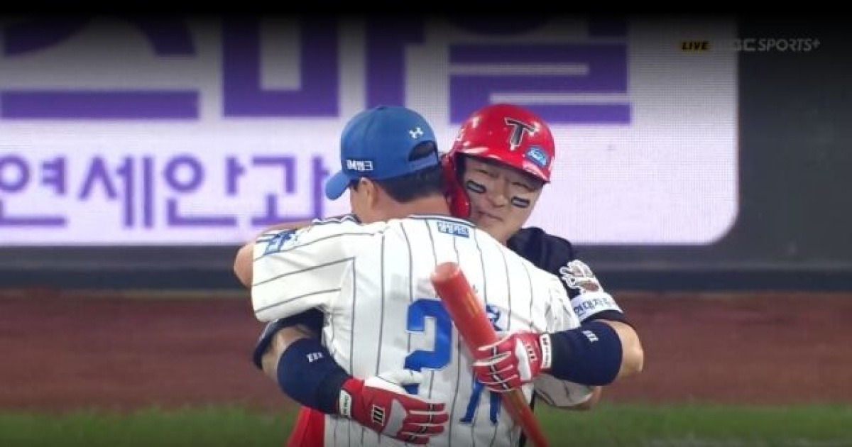 KIA 최형우가 선사한 낭만, ‘착한 형’ 오승환에게 기꺼이 조연이 되다…뜨거운 포옹, 꽃범호 ‘