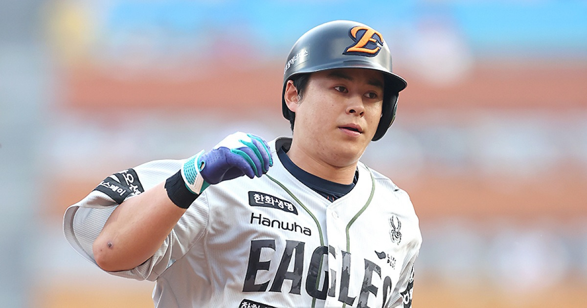 '헤드샷→교체 없이 완주' 노시환, 25일 NC전도 4번타자 3루수…문현빈은 3번 좌익수 복귀