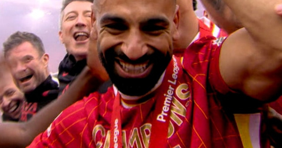 손흥민처럼 레전드 아니었나? "구단 역사상 최고의 선수 절대 불가능"…살라 행동에 분노 "이기