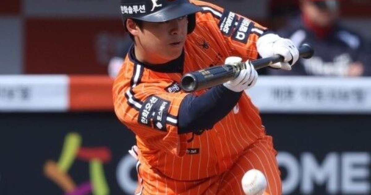 '역대급 대형 계약' 노시환 이런 적 있었나, 0홈런에 1할대…6번 강등도 소용없나, 한화도 다 졌다