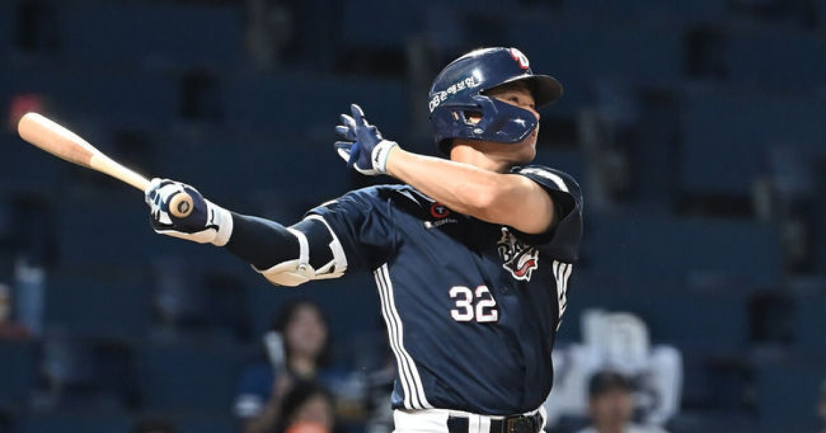 자유의 몸 된 276홈런 김재환, 최형우 삼성행 성사되면 KIA로 향하나