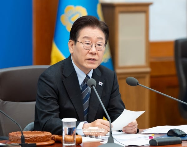 李 이스라엘 반인권 비판에 외신 언론인 "놀라워" "이스라엘 한심"