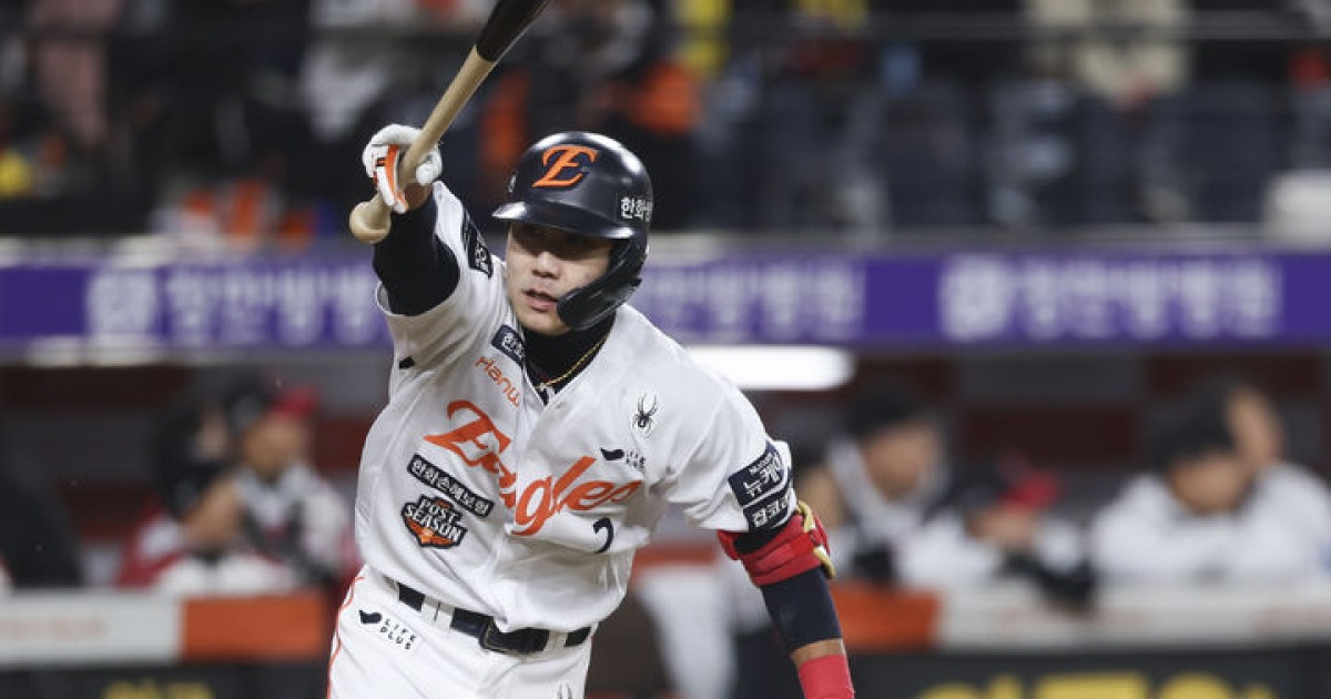 속죄의 결승타 날린 한화 심우준…벼랑 끝에서 팀 살렸다[KS]