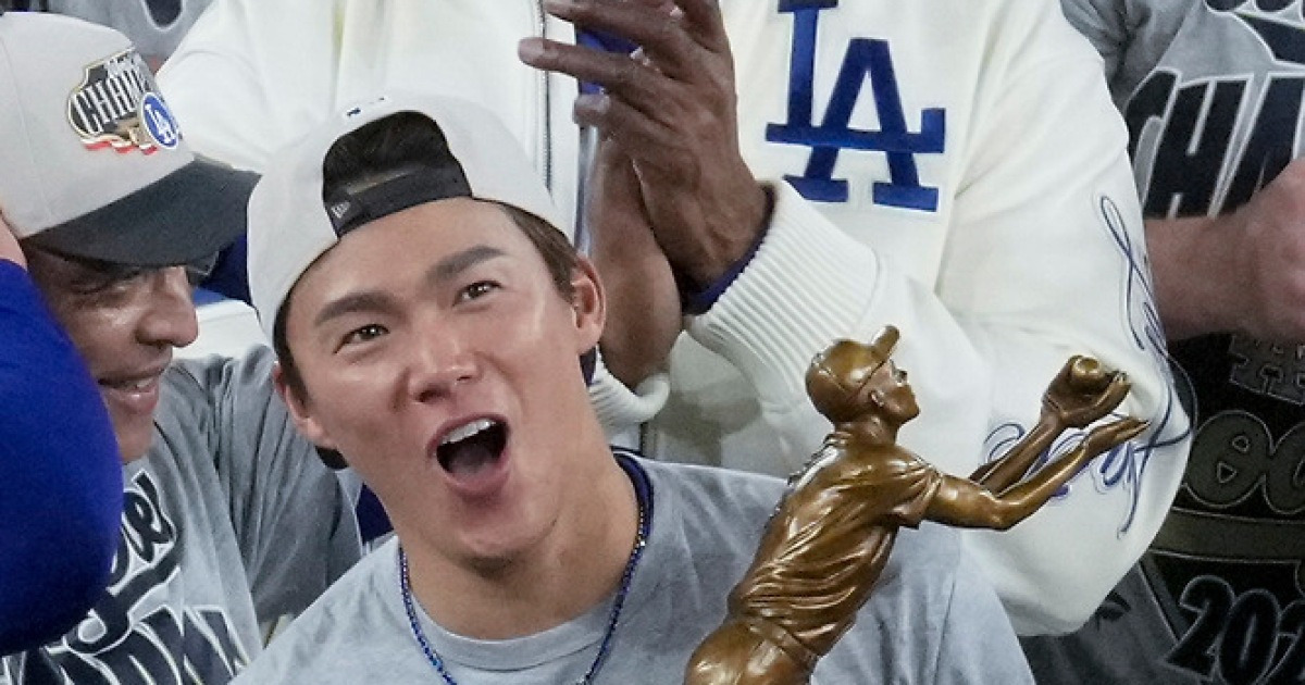"야마모토 팔, 떨어져 나가지 않은게 신기", 日 MLB 도전 30년사 이제 사이영상 하나 남았다