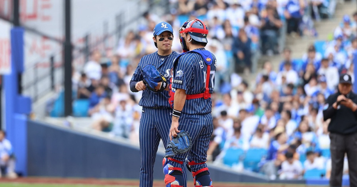 강민호 해명, '원태인 논란' 더 키웠다?…'내분' 아니라지만 LG 겨냥한 모양새 됐다