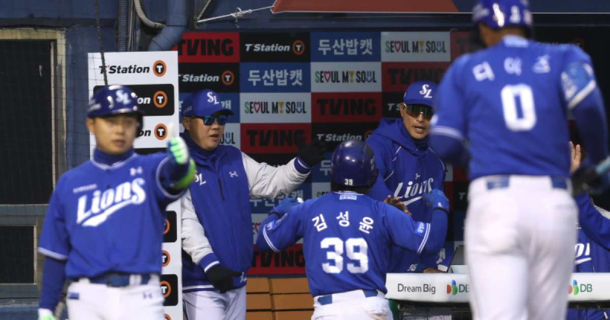 [IS 잠실] '김성윤+최형우는 못 참지' 뒷심 살아난 삼성, '악몽의' 9회 극복하고 '악연의' 7연패 탈