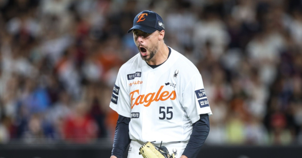 벨라스케즈 무너뜨린 타선...한화, 롯데 꺾고 3연승→최다 매진 경신 자축쇼 [IS 대전]