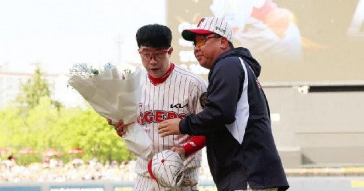 '양현종 2,200K·김도영 싹쓸이 역전타' KIA, 롯데 4-3 뒤집고 5할 복귀...2연승