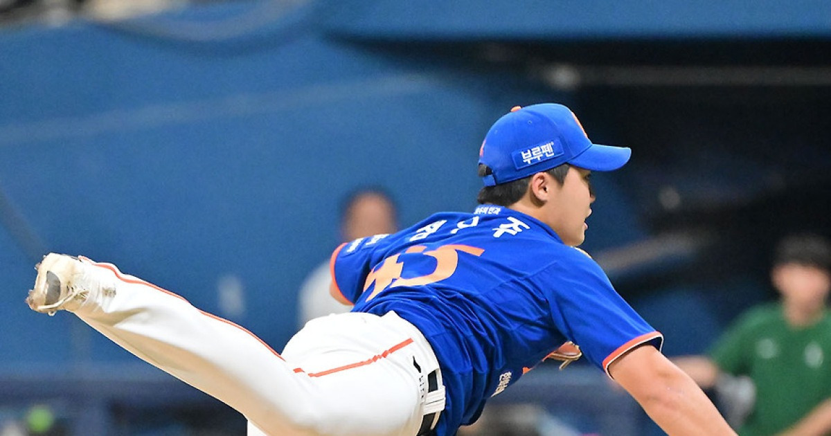 "정우주? 심판님이랑 '오~' 9번 하다가 끝났어요, 내가 받아본 최고의 공" 20년 차 포수도 극찬…ML 