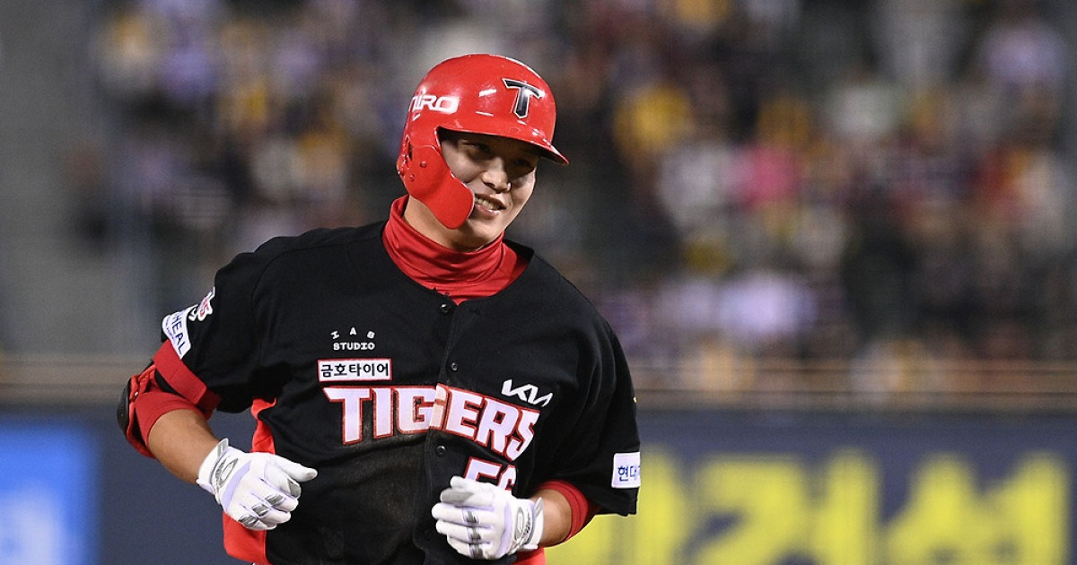 '1할 부진→2군행' KIA 좌타 거포 언제 1군 올라올까…"자신의 모습 보여줘야" 이범호 감독의 주문 