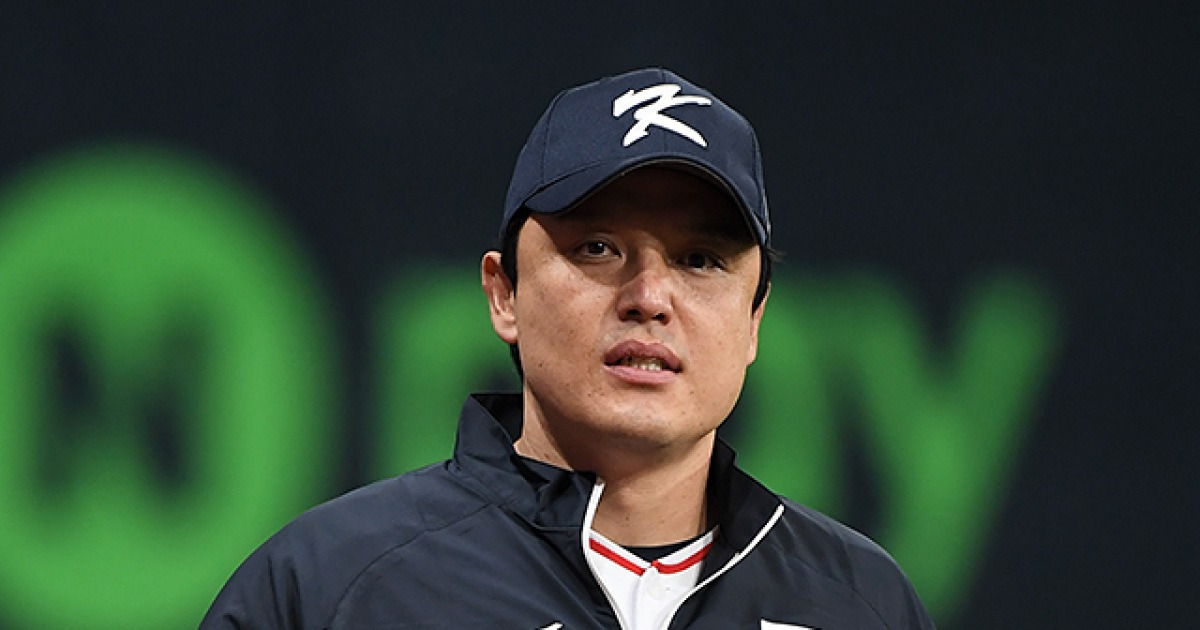 “이제 한 팀”…김서현 살리기에 진심인 박동원 “잘 던질 수 있도록 돕겠다”