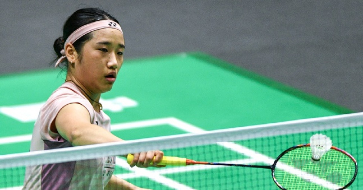 안세영 '슈퍼 슬램' 대기록 눈앞이었는데, 준결승 기권패 '왜?'... "무릎 안 좋아 더 큰 부상 염려"