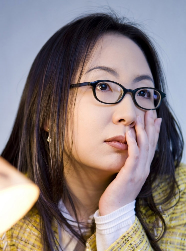 #3 냉소적이면서 몽환적인 소설로 사랑받는 &lt;구병모&gt; 작가에 대하여