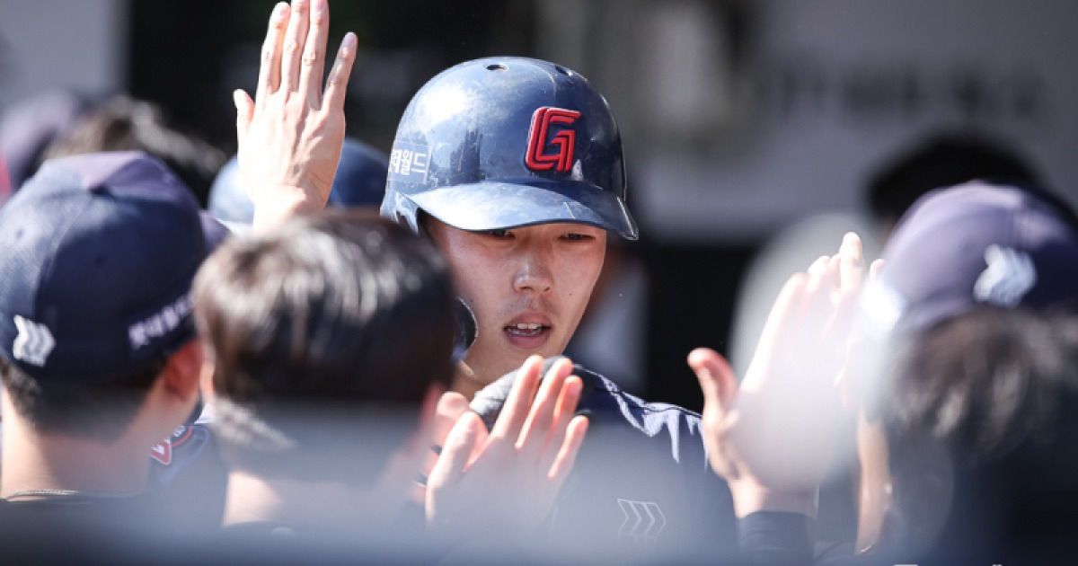 징계 마친 고승민·나승엽 나란히 득점 기여했지만...디테일 부족했던 롯데, KT에 1점 차 석패