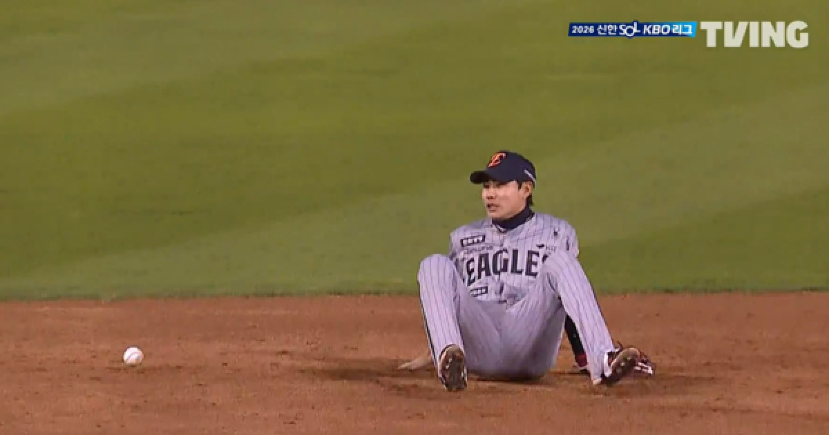 50억 유격수의 배신… '꽈당' 심우준, 문동주 무너뜨렸다[스한 스틸컷]