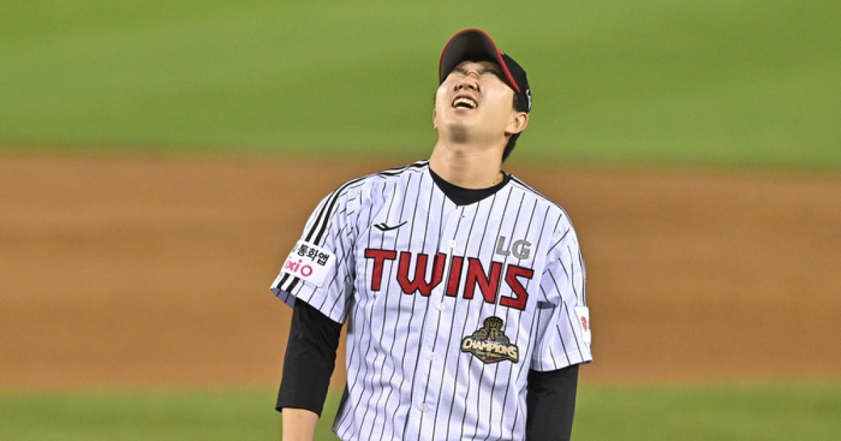 LG 마운드 ‘초비상’→치리노스 이어 유영찬 이탈…위기의 시즌 초반, ‘뎁스’로 버텨라 [SS포