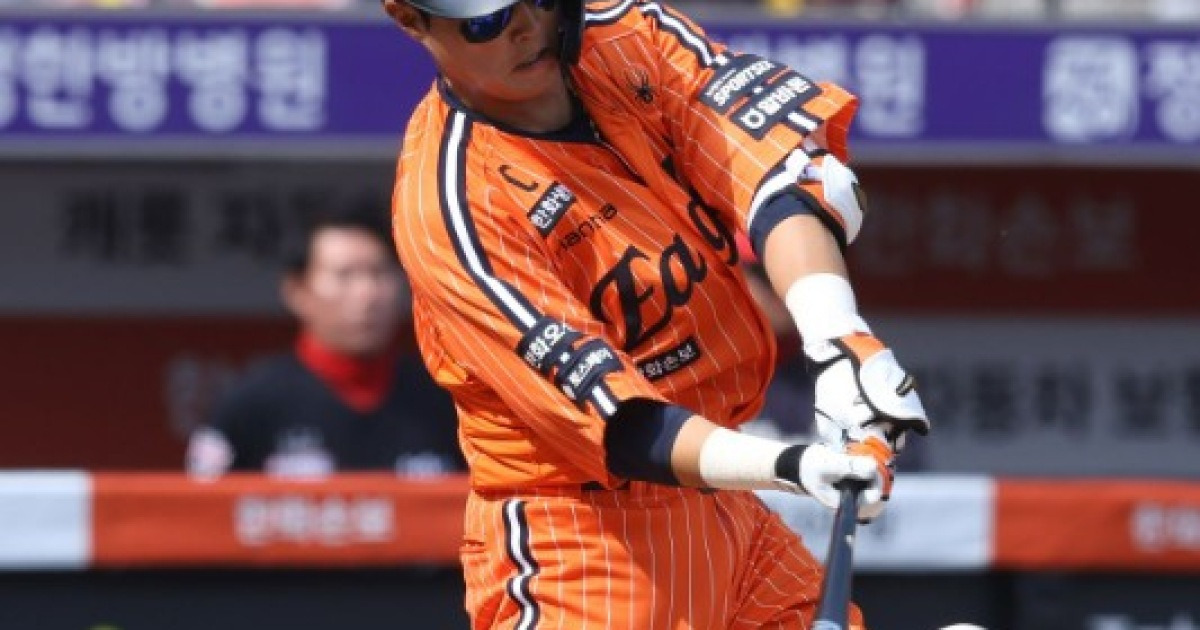 ‘채은성 문책성 교체’ 칼 빼든 김경문, 냉정한 현실만 확인했다… 노시환 주말 11타수 무안타+