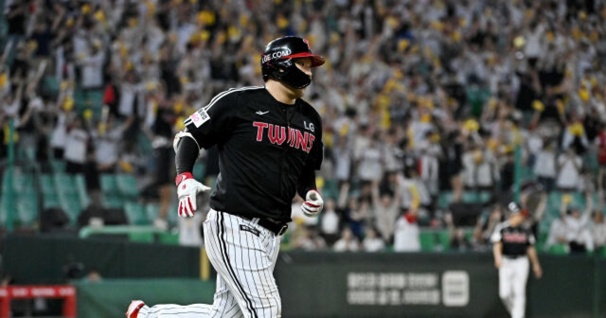 LG 방망이 정말 미쳤다, KIA 마운드 초호화하며 14-2 대승→문보경 5타점&오지환 멀티포→송승기 10