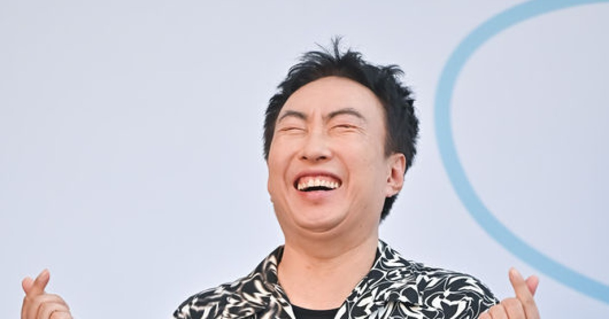 '연매출 12억' 박명수, '전국 1위 치킨 매장' 비법 전격 공개…600억 CEO도 인정 (사당귀)