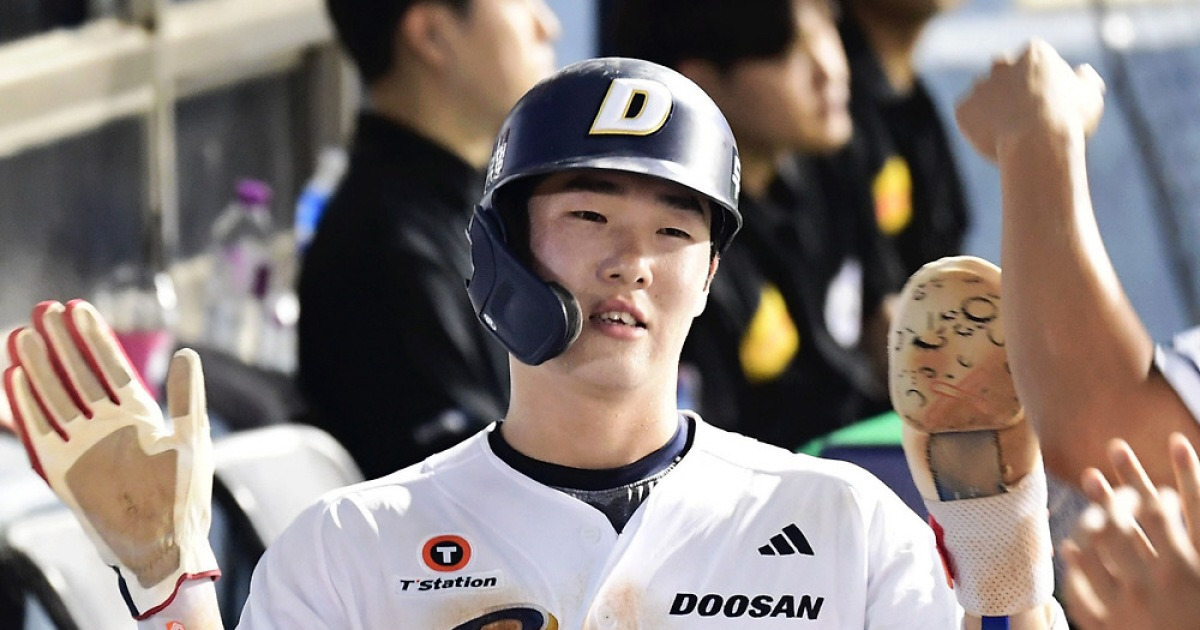 '견제구 13번' 던진 김진성 다시 만난 조수행, 안타 치고 2루, 3루 돌아 득점까지... 질주는 멈추지 