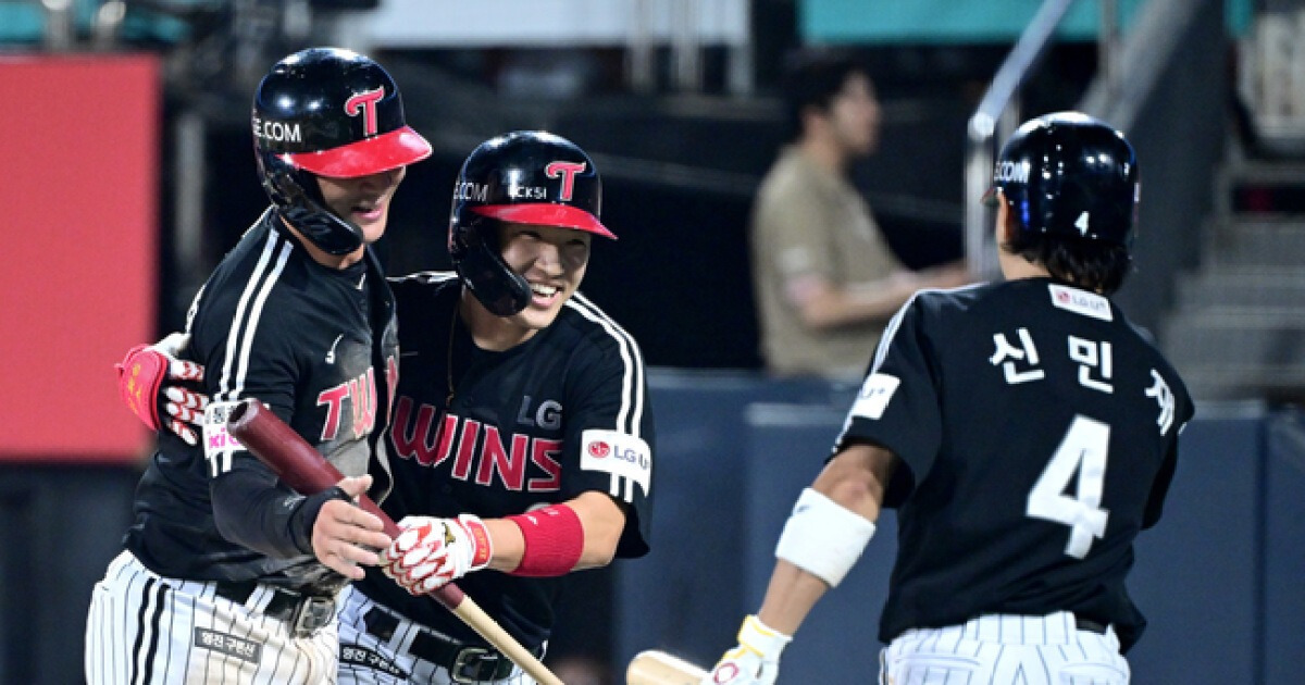 17타자 노히트→연속 3안타 2-1 역전, LG 스윕 6연승...18출루 단 1득점이라니, KIA 5연패 수렁 [광주 
