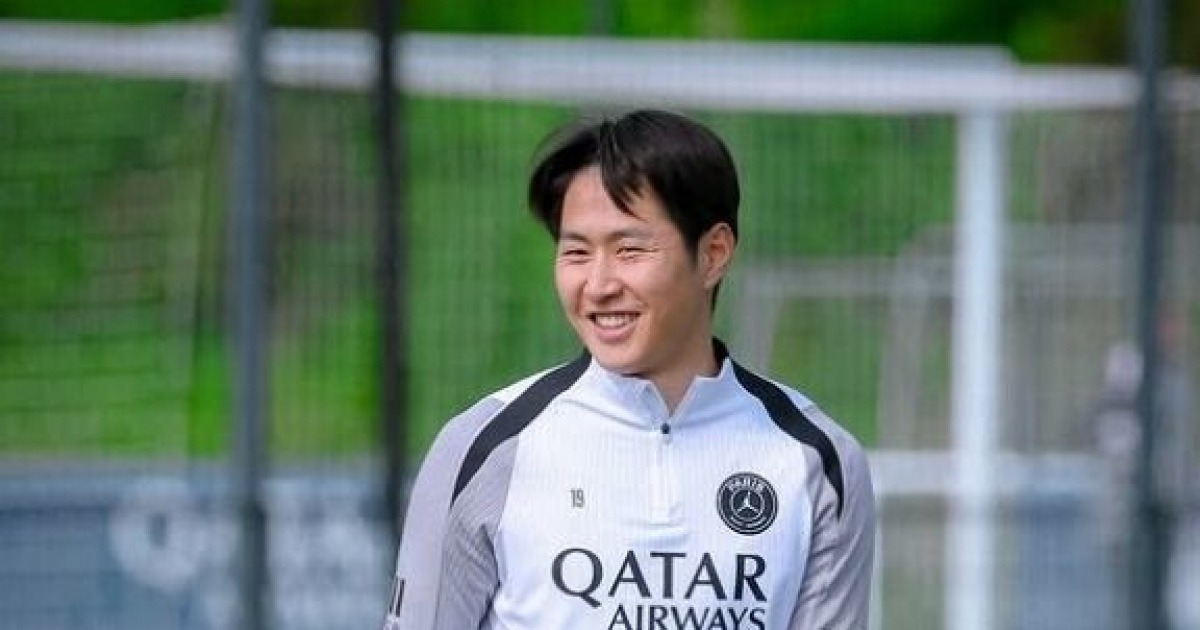 'PSG, 이강인 위해 694억 포기한다'…슈퍼 서브 역할 대만족, 방출 계획 없다