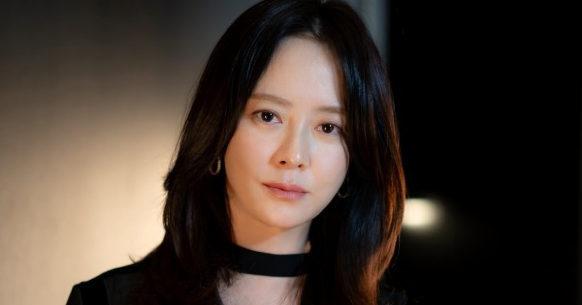 '구원자' 송지효 "15년 출연 '런닝맨', 제겐 하나의 작품… 오컬트 장르 관심 많아"[인터뷰]