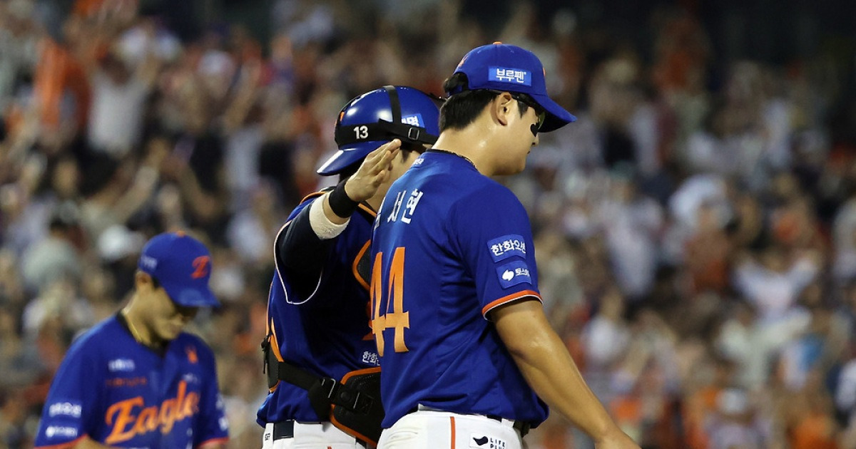 '통한의 역전패' 우승 무산됐지만…'심기일전' 한화, PS서 반격 노린다