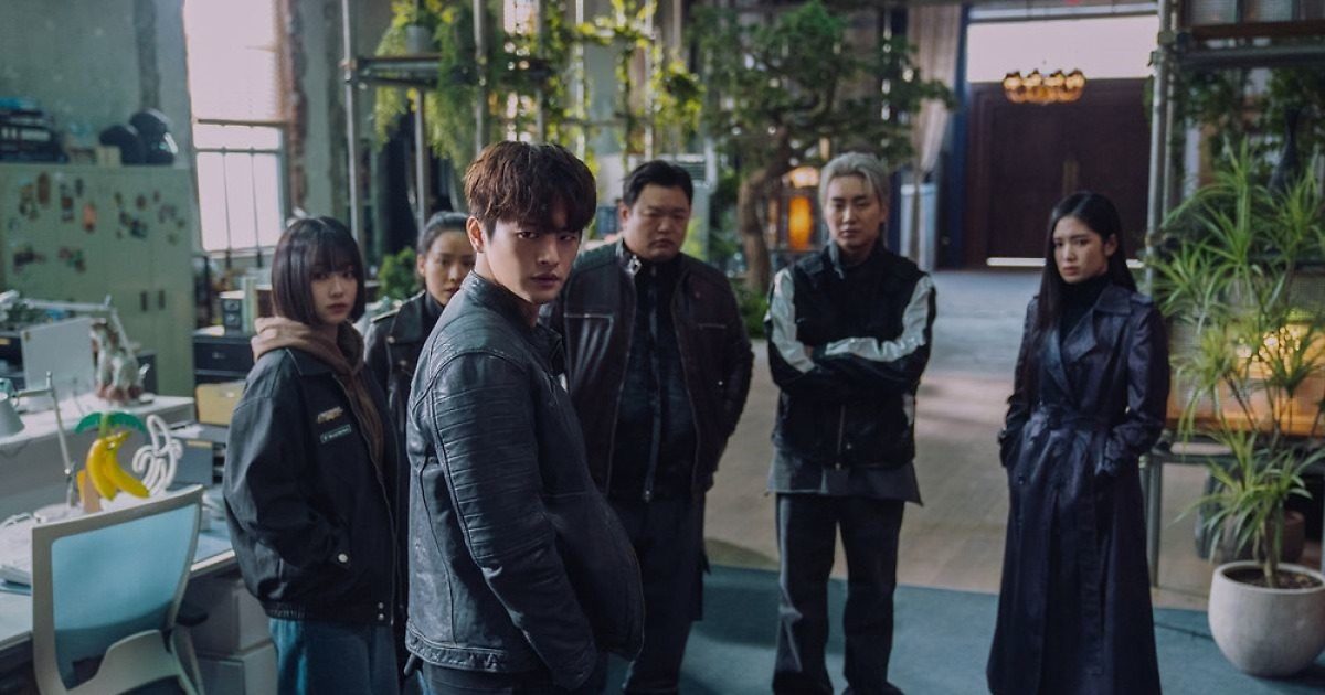 '트윌브'의 흥행 실패... 한국 콘텐츠 답보 상태 상징하나