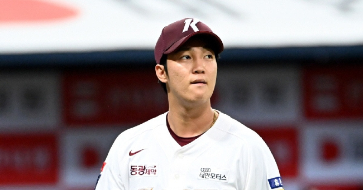 안우진 파격 1군 등록, 꼼수인가 배려인가...포스팅 1년 단축, 엄청난 후폭풍이 몰려온다