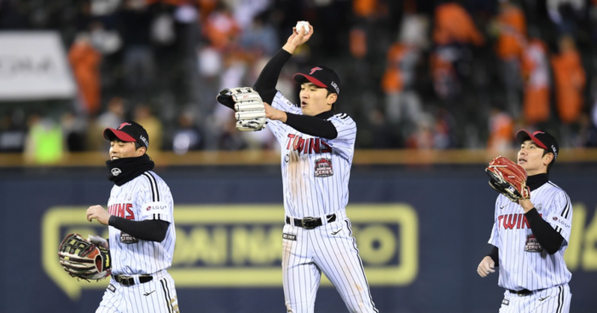 박해민 붙잡은 LG, ‘최강’ 센터라인 2026시즌도 유지…‘왕조 건설’ 첫걸음 [SS포커스]