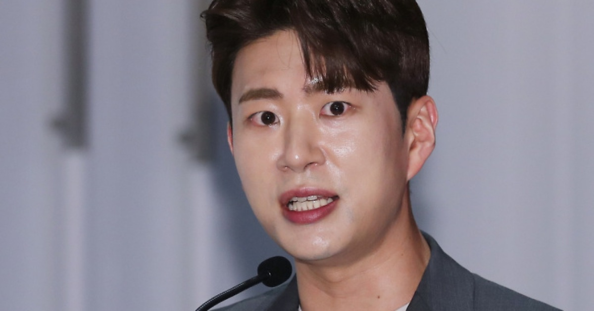 김진웅 발언 후폭풍…장윤정·도경완에 사과 불구 ‘사당귀’ 다시보기 중단 [왓IS]