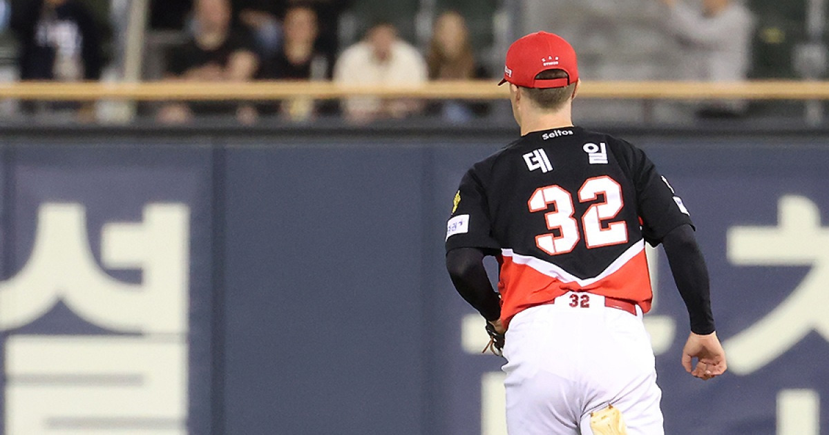 ‘2G 3실책-무안타’ 데일, 결국 선발 라인업 제외… 손아섭은 왜 선발서 제외됐을까